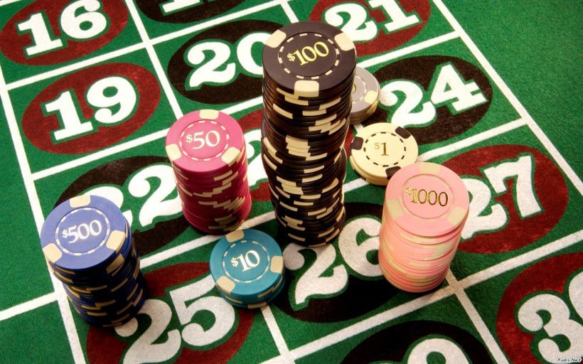Pengalaman Live Casino interaktif dengan dealer nyata pada aplikasi toto18